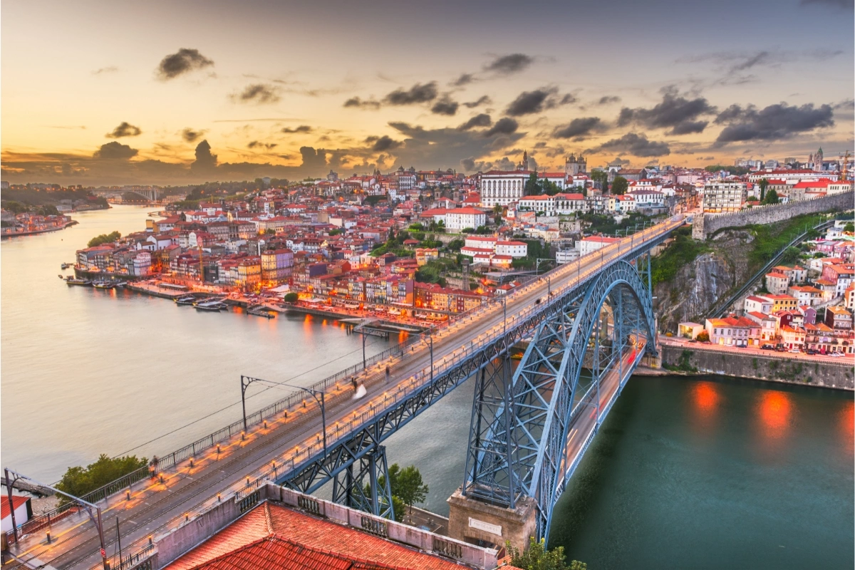 The Best Destinations for a Long Weekend in November