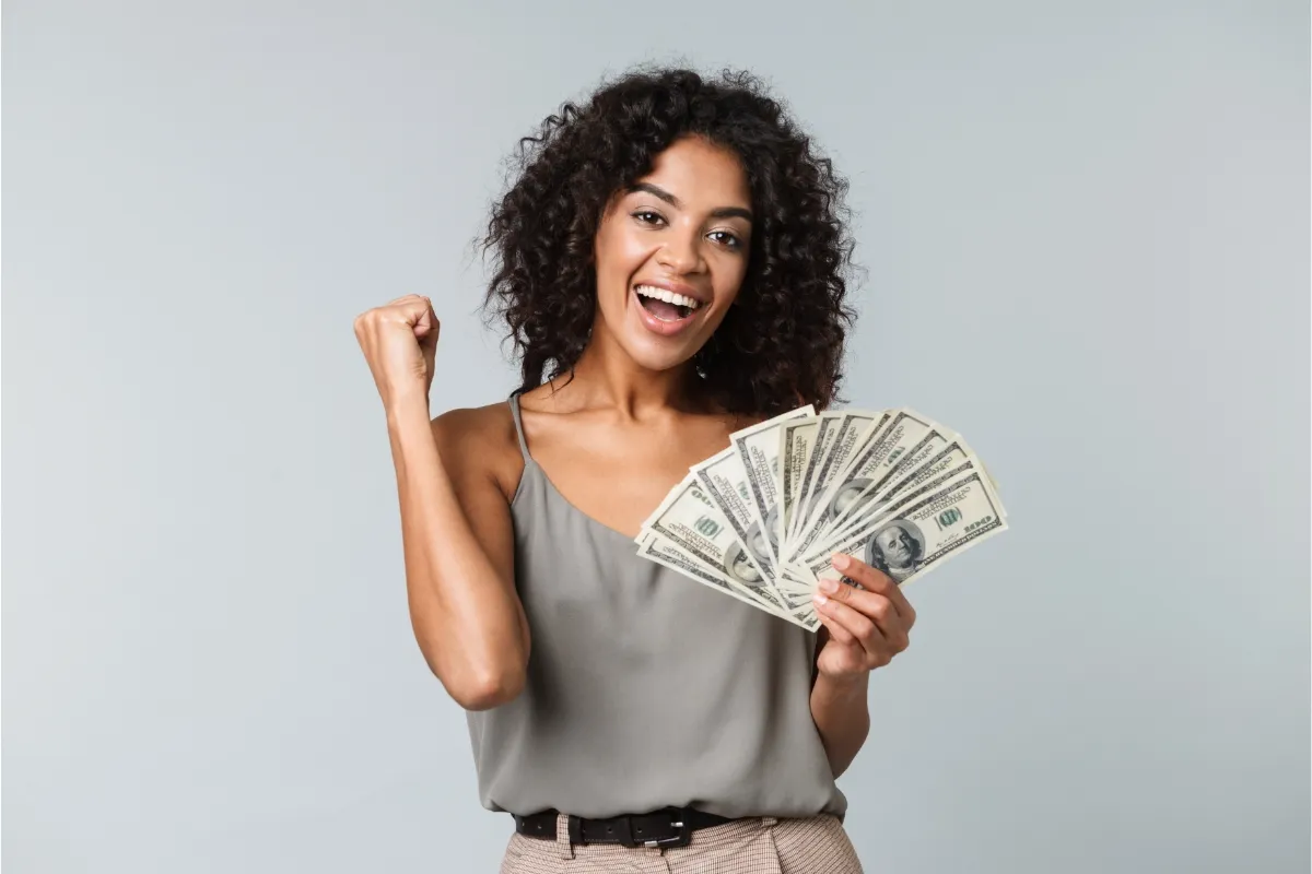 How to Get Cash Before Travelling Abroad