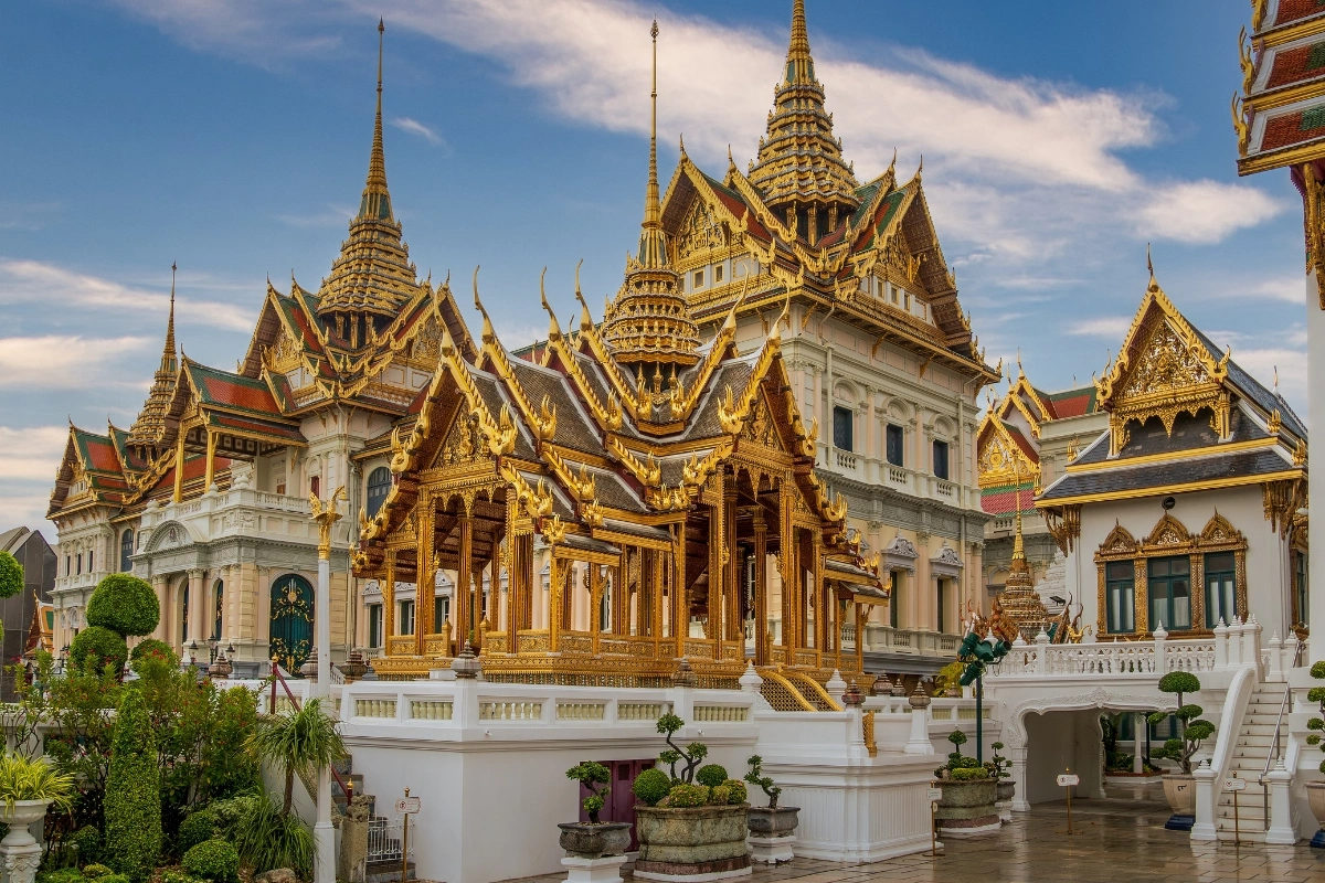 Travelling to Bangkok in October: Climate, Sightseeing, Budget…