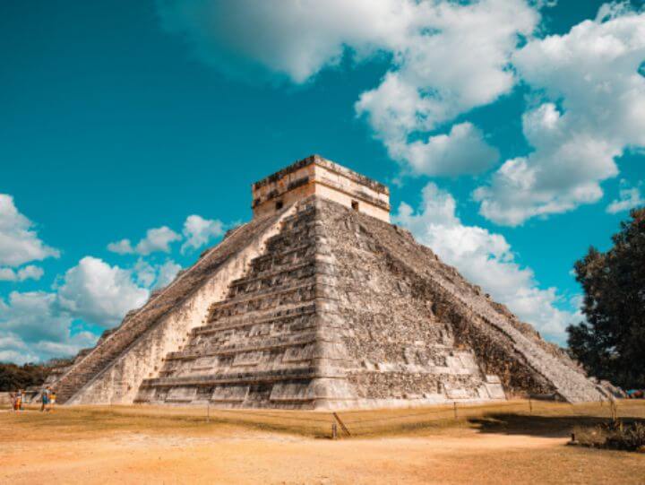 Ancient Mayan pyramid of Chichen Itza in Mexico, a UNESCO World Heritage site.